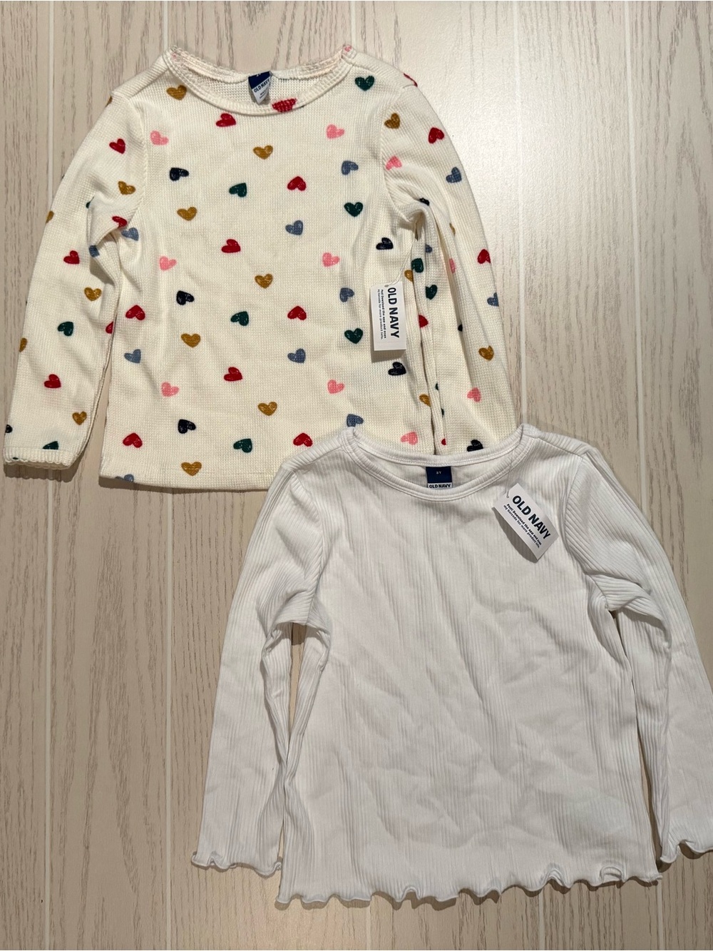Old Navy Toddler Girls Size 3T Thermal Long Sleeve Tops Heart 2-Piece Bundle NWT